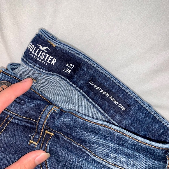 Hollister Ripped Low Rise Super Skinny Crop Jeans - Picture 5 of 5